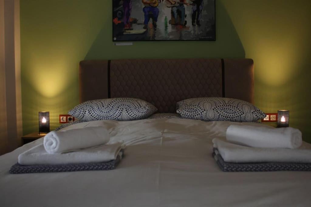 Agnes Apartment Filopappou アテネ エクステリア 写真