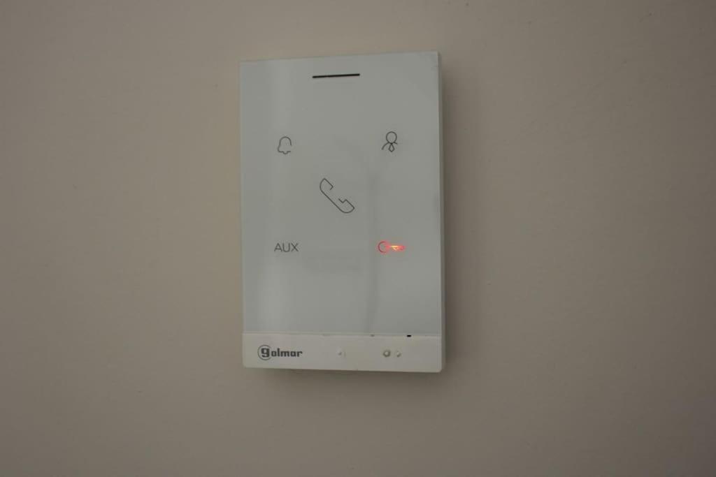 Agnes Apartment Filopappou アテネ エクステリア 写真